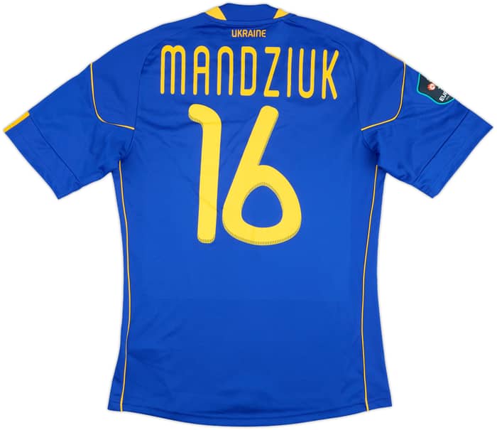 2010-11 Ukraine Match Issue Away Shirt Mandziuk #16