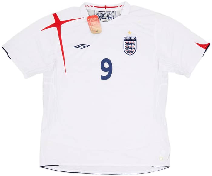 2005-07 England Signed Home Shirt Rooney #9 (XL)
