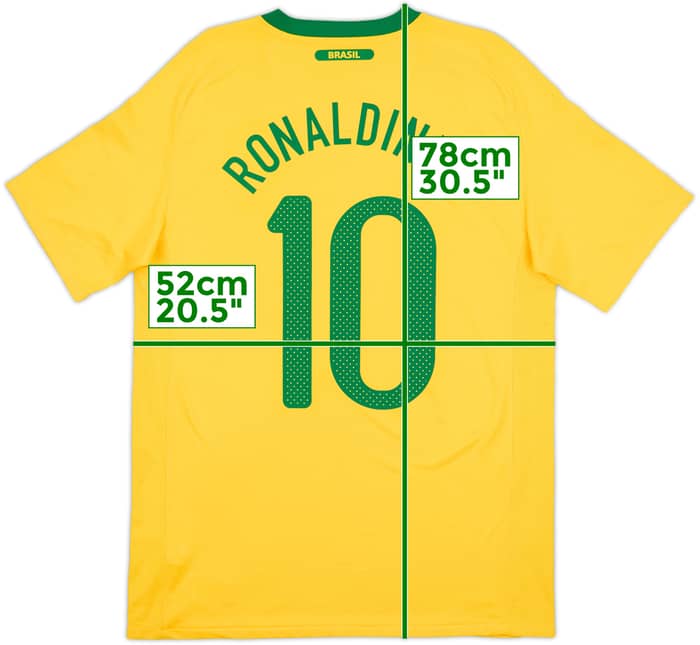 2010-11 Brazil Home Shirt Ronaldinho #10 - 8/10 - (M)