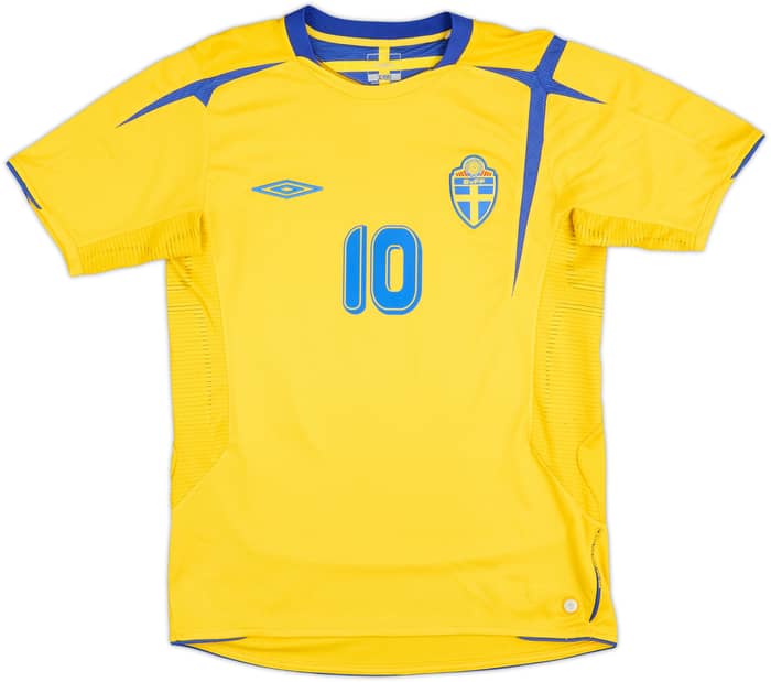 2005-06 Sweden Home Shirt Ibrahimovic #10 - 9/10 - (S)