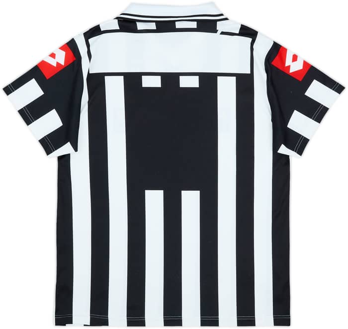 2001-02 Juventus Basic Home Shirt - 7/10 - (XL.Boys)