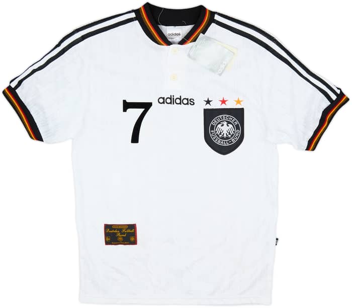 1996-98 Germany Home Shirt Moller #7 (S)