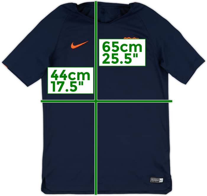 2018-19 Barcelona Nike Training Shirt - 8/10 - (XL.Boys)