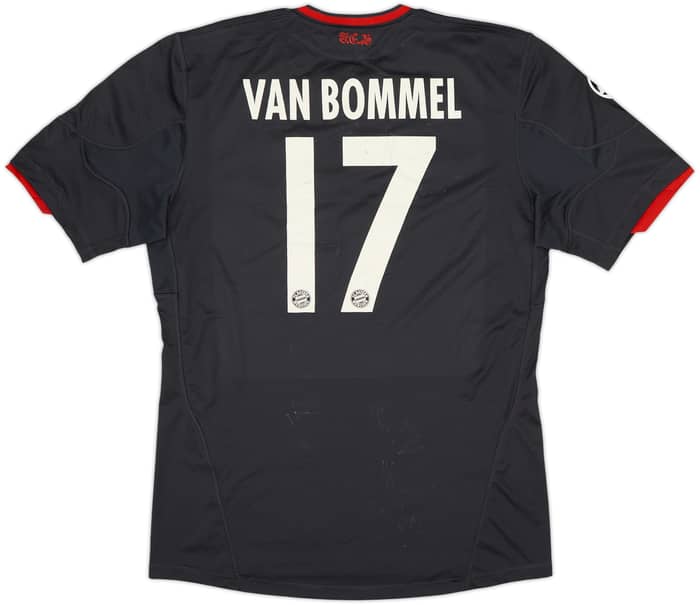 2010-11 Bayern Munich Third Shirt Van Bommel #17 - 5/10 - (M)