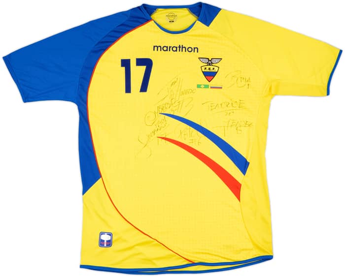 2006-07 Ecuador Match Issue Squad Signed Home Shirt #17