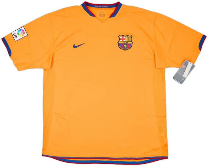 2006-08 Barcelona Away Shirt Ronaldinho #10 (XL)