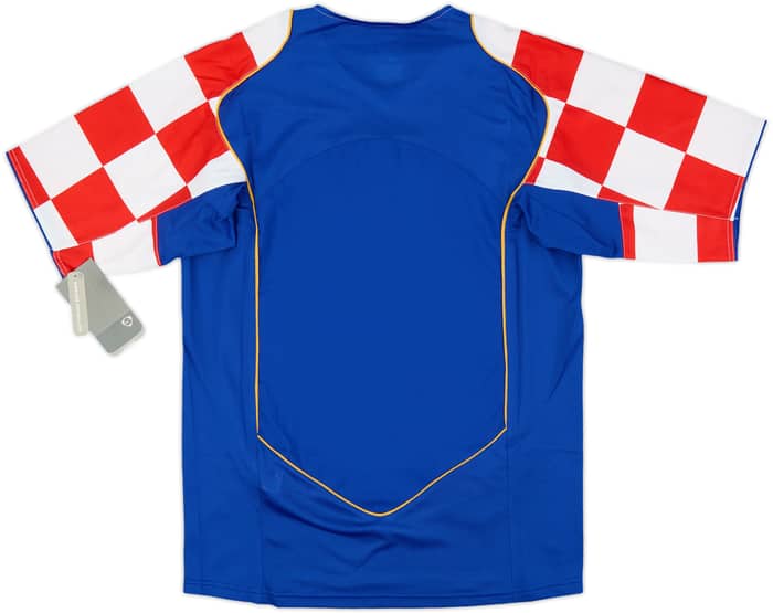 2004-06 Croatia Away Shirt (S)