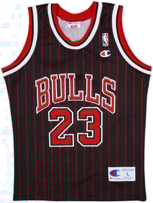 1995-97 Chicago Bulls Jordan #23 Champion Alternate Jersey - 6/10 - (L.Boys)