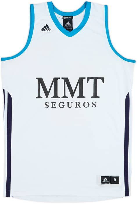 2012-13 Real Madrid Basketball Home Shirt - 3/10 - (M)