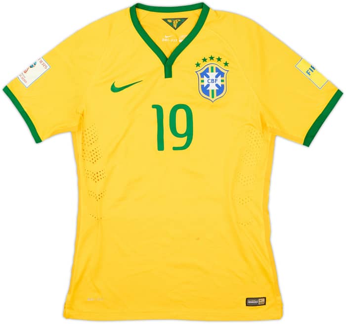 2014-15 Brazil Authentic Home Shirt Willian #19 - 6/10 - (M)
