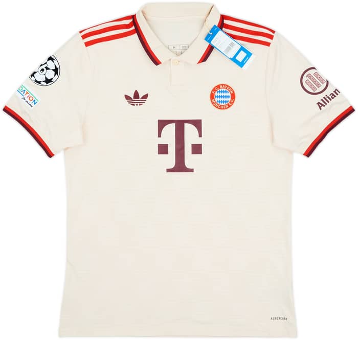 2024-25 Bayern Munich Third Shirt Muller #25 (M)