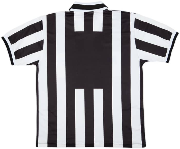 1995 Juventus Home Shirt - 9/10 - (L)