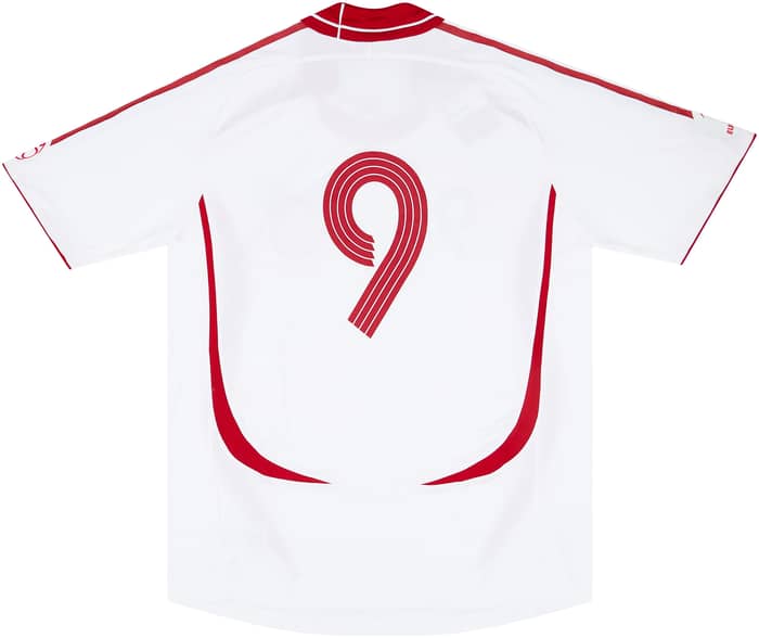 2007 Denmark Match Worn Away Shirt #9 (Tomasson) v Spain