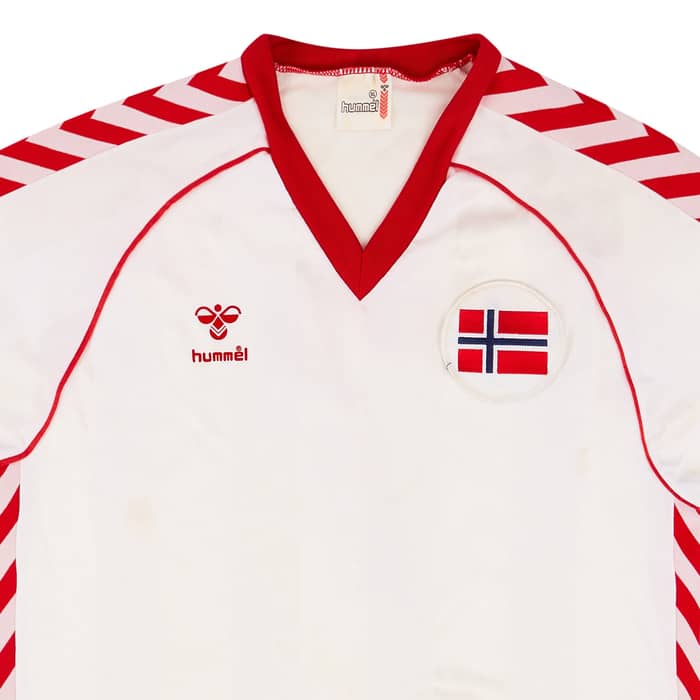 1985 Norway Match Worn Away Shirt #7 (Soler) v Ireland