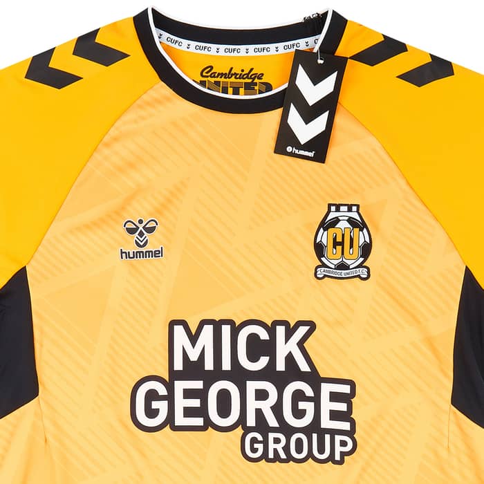 2022-23 Cambridge United Home Shirt