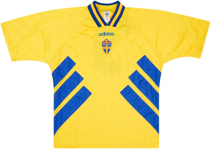 1994-96 Sweden Match Issue Home Shirt #3 (Lucic)