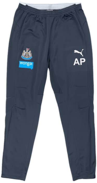 2014-15 Newcastle Staff Issue Training Pants/Bottoms # - 7/10