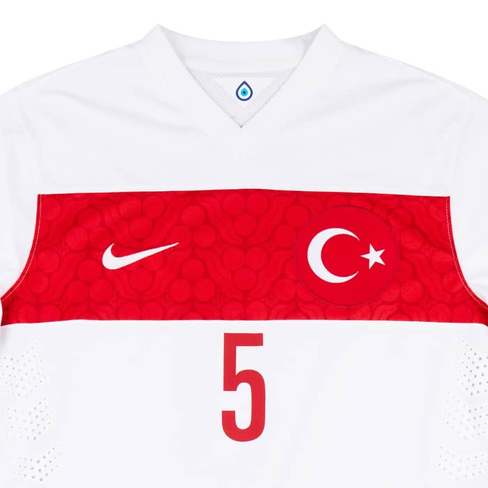 2014 Turkey Match Issue Home Shirt Calhanoglu #5