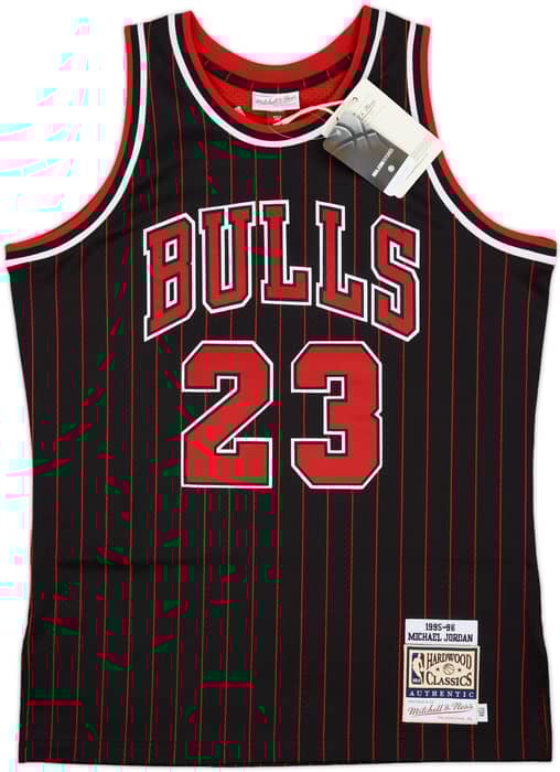 1995-96 Chicago Bulls Jordan #23 Mitchell & Ness Authentic Alternate Jersey (L)