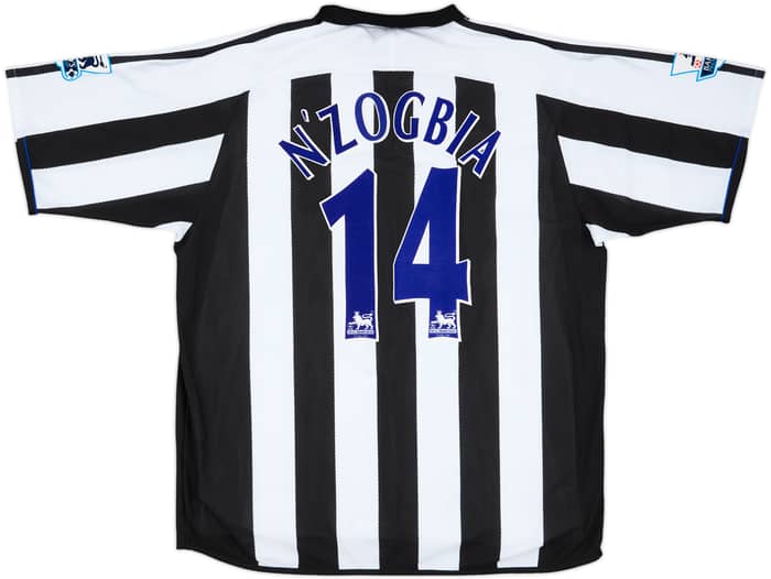 2004-05 Newcastle Match Worn Home Shirt N'Zogbia #14