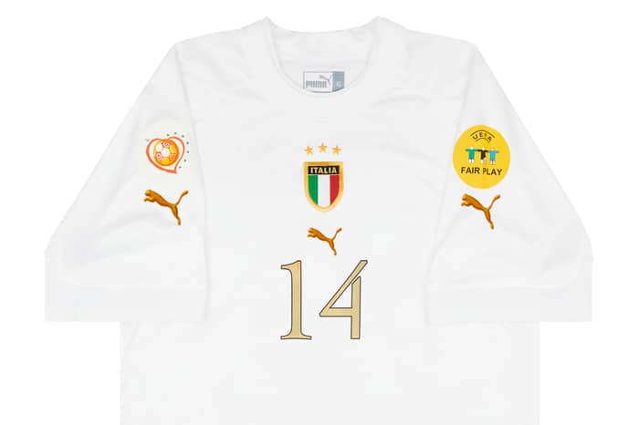 2004 Italy Match Worn European Championship Away Shirt Fiore #14 (v Denmark)