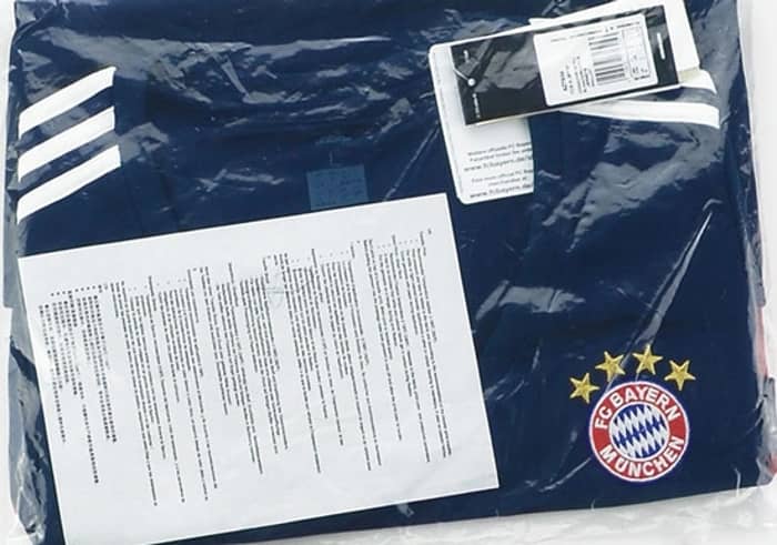 2017-18 Bayern Munich Away Shirt (Womens XXS (UK 0-2))