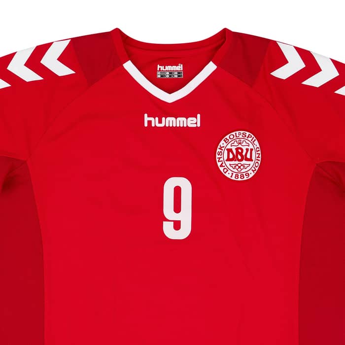 2003-04 Denmark Match Issue Home Shirt Tomasson #9