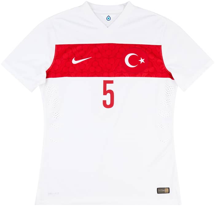 2014 Turkey Match Issue Home Shirt Calhanoglu #5