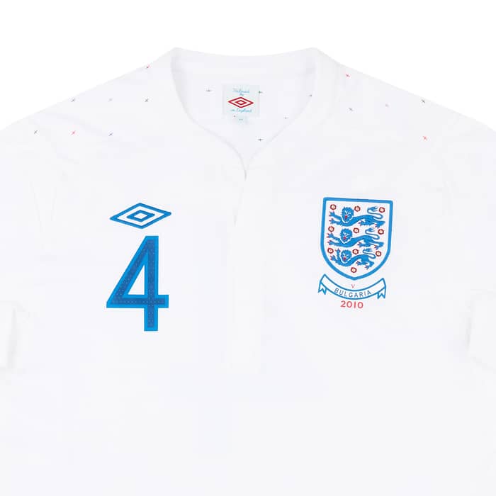 2010 England Match Issue Signed Home Shirt Gerrard #4 (v Bulgaria)