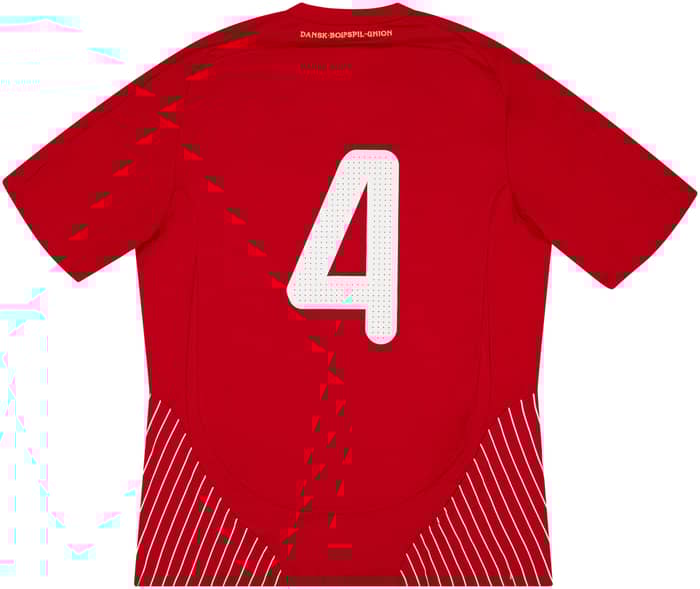 2010 Denmark Match Issue Kings Cup Home Shirt #4 (Borring) v Poland
