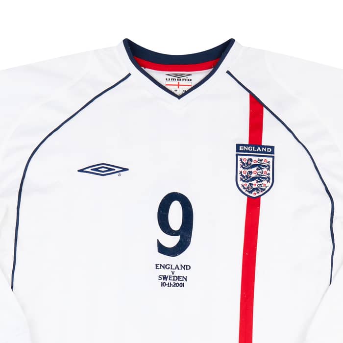 2001 England Match Worn Home L/S Shirt Heskey #9 (v Sweden)