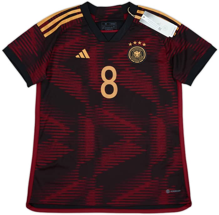 2022-23 Germany Away Shirt Goretzka #8 (Women's M)