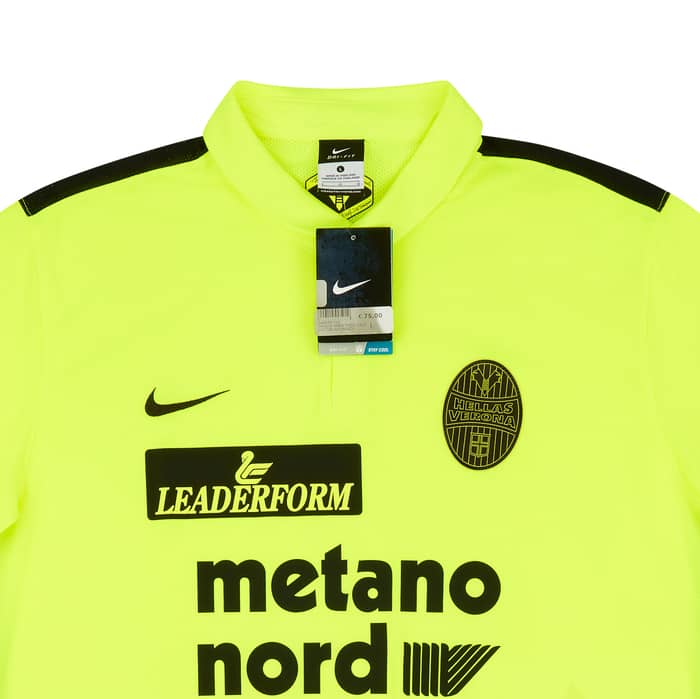 2015-16 Hellas Verona Third Shirt