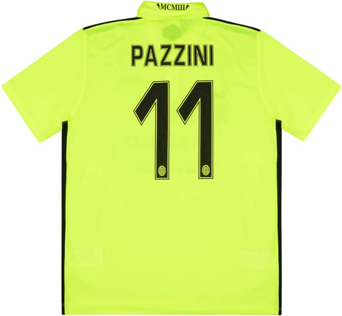 2015-16 Hellas Verona Third Shirt Pazzini #11