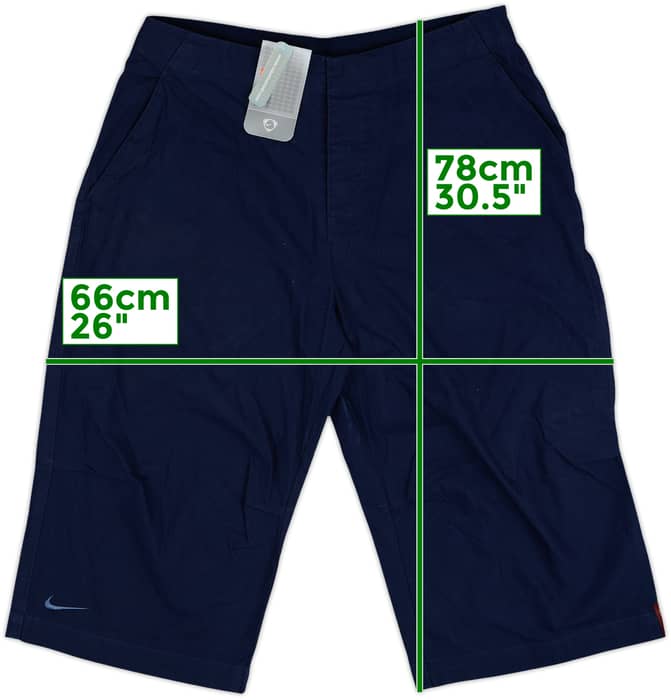 2004 Portugal Nike 3/4 Chino Shorts (L)