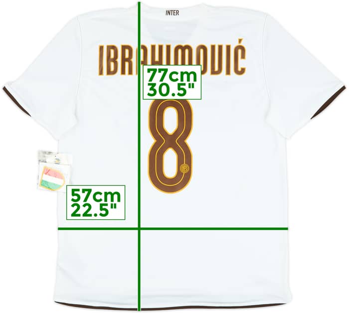 2008-09 Inter Milan Away Shirt Ibrahimovic #8 (L)