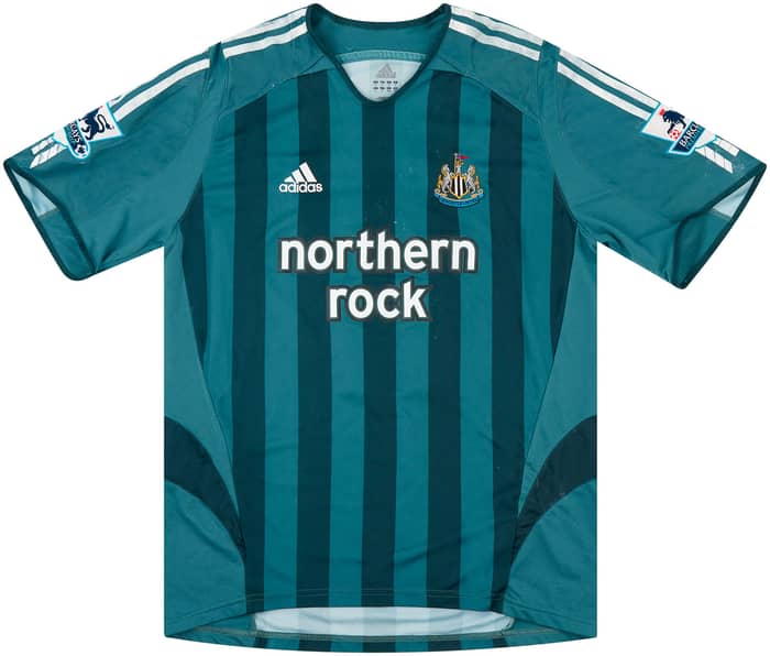 2005-06 Newcastle Match Worn Away Shirt Parker #17