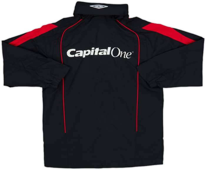 2007-09 Nottingham Forest Umbro Hooded Rain Jacket - 6/10 - (S.Boys)
