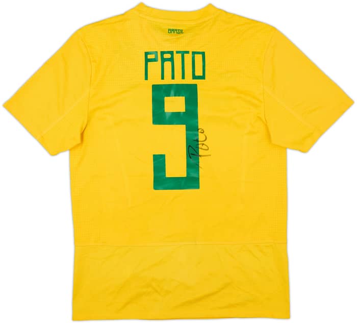2011 Brazil Signed Home Shirt Pato #9 - 8/10 - (M)