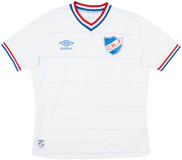 2015-16 Club Nacional Home Shirt - 8/10 - (L)