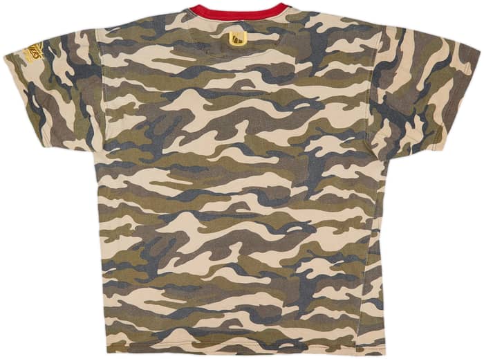 2003-10 Cleveland Cavaliers LeBron James UNK Tee - 5/10 - (XL)