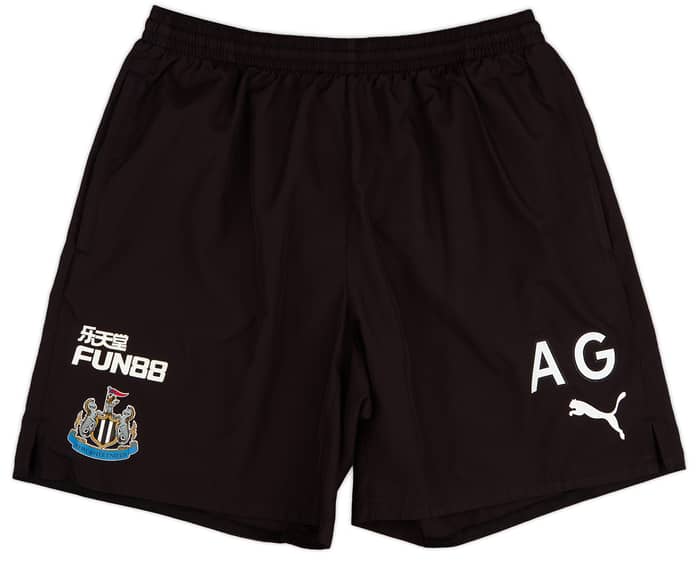 2017-18 Newcastle Staff Issue Training Shorts - 3/10