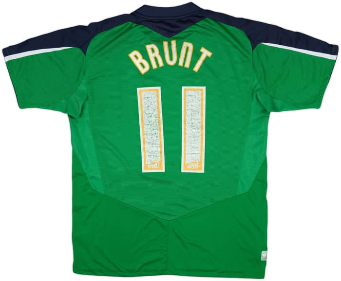 2004-05 Northern Ireland Home Shirt Brunt #11 - 6/10 - (L)