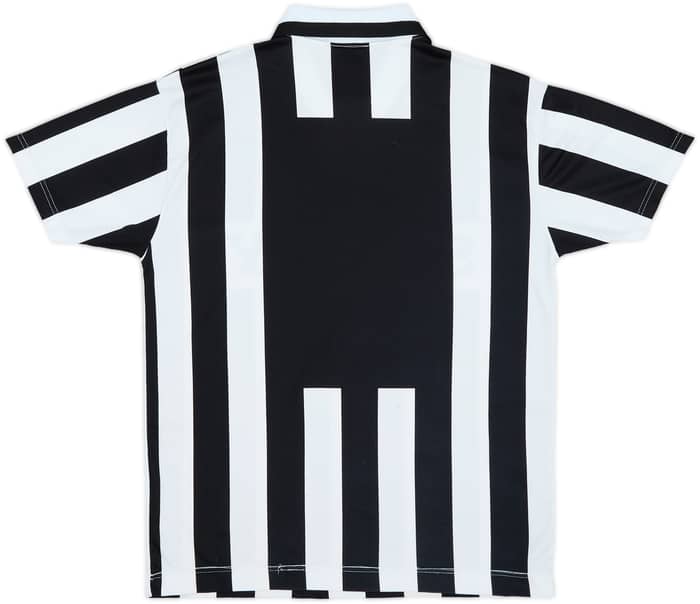 1996-97 Juventus Basic Home Shirt - 6/10 - (XS)