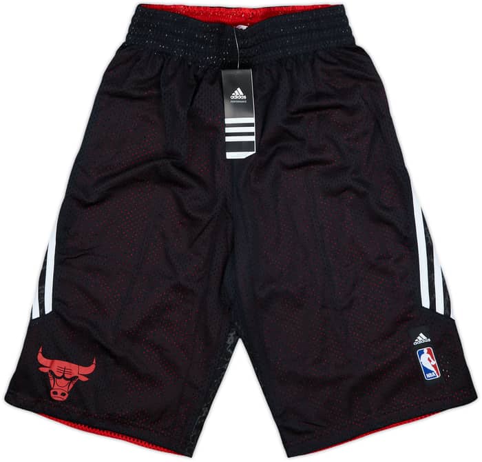 2013-14 Chicago Bulls adidas Reversible Training Shorts (S)
