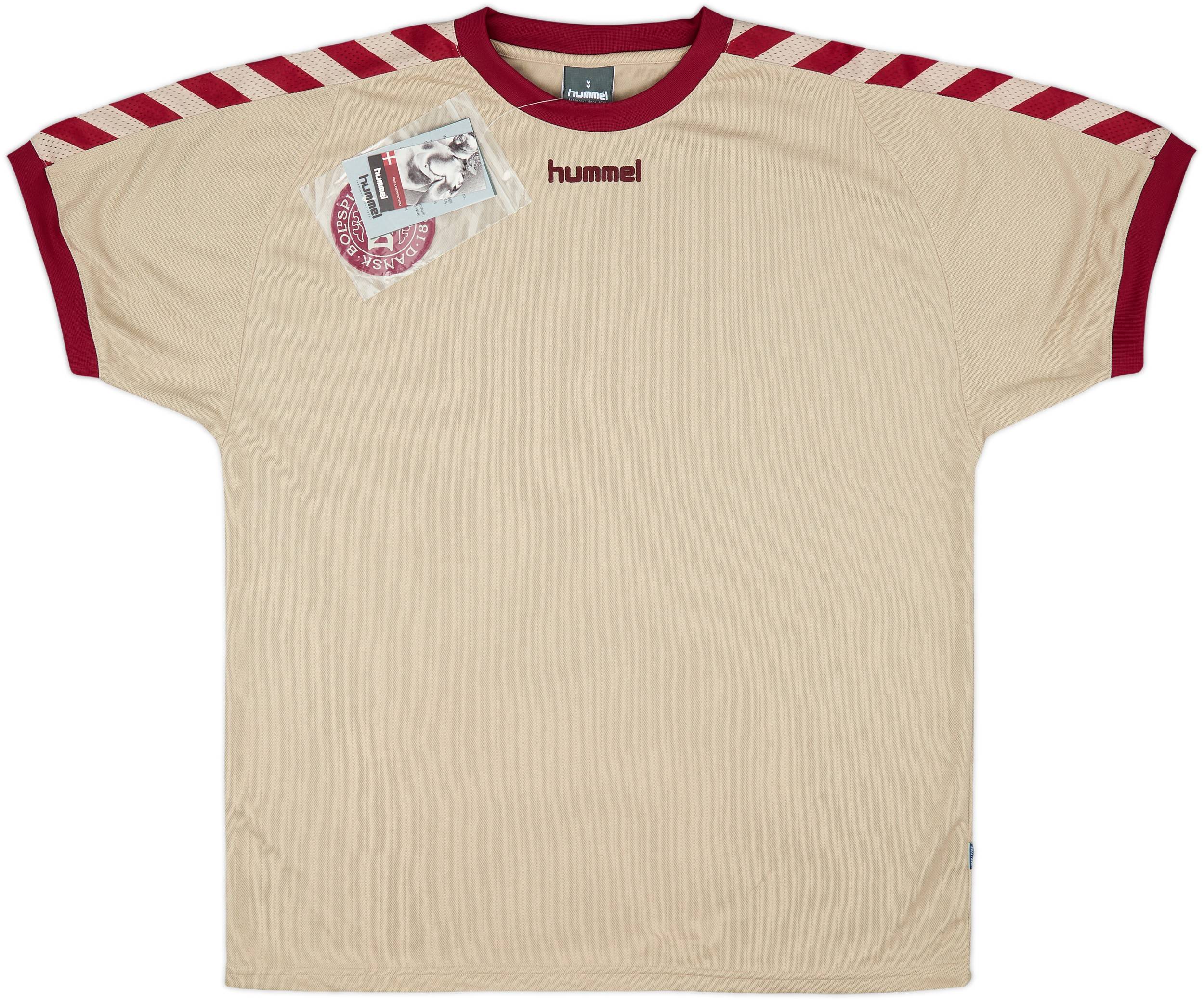 2002-03 Denmark Hummel Training Shirt (L)