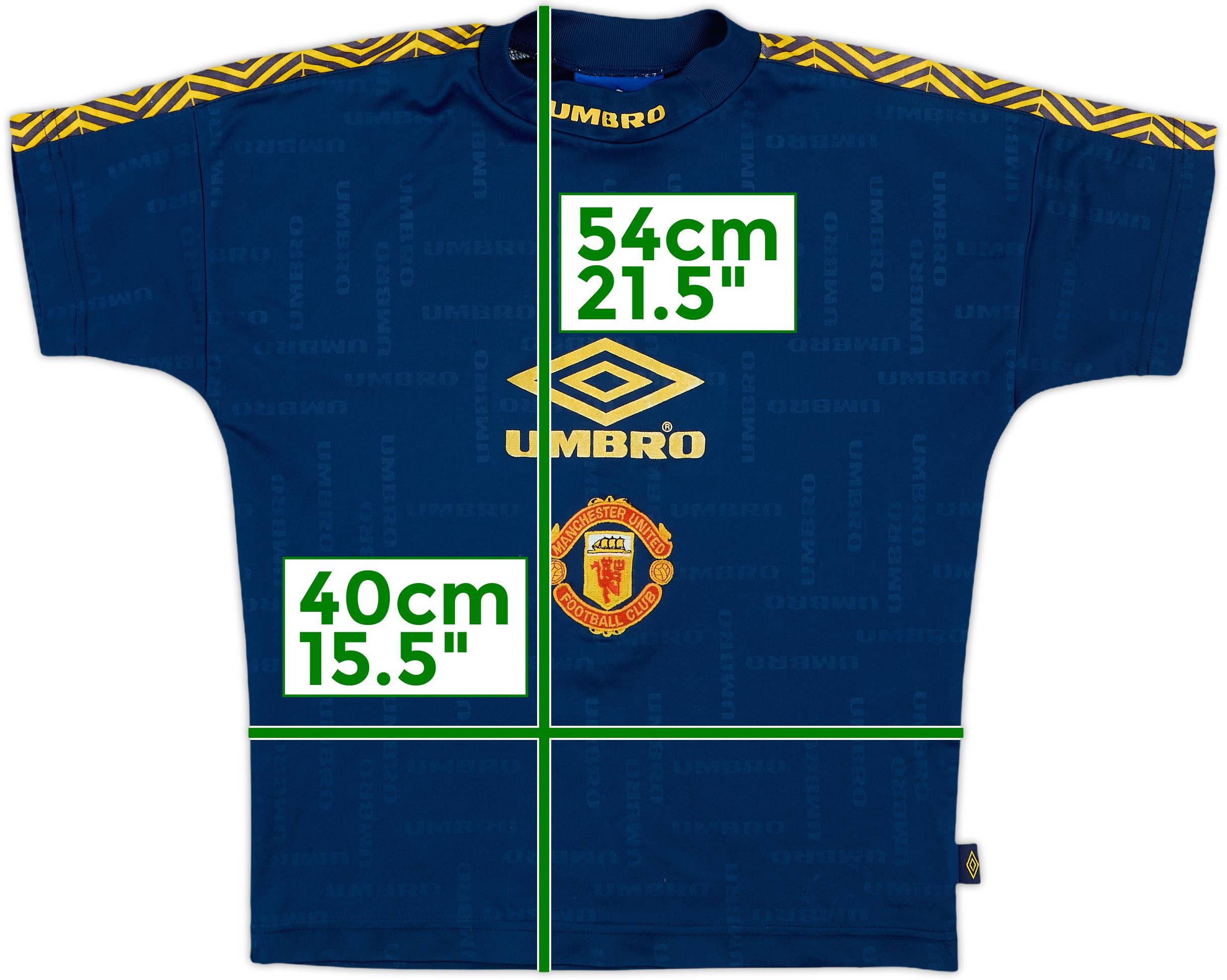 1996-97 Manchester United Umbro Training Shirt - 9/10 - (S.Boys)