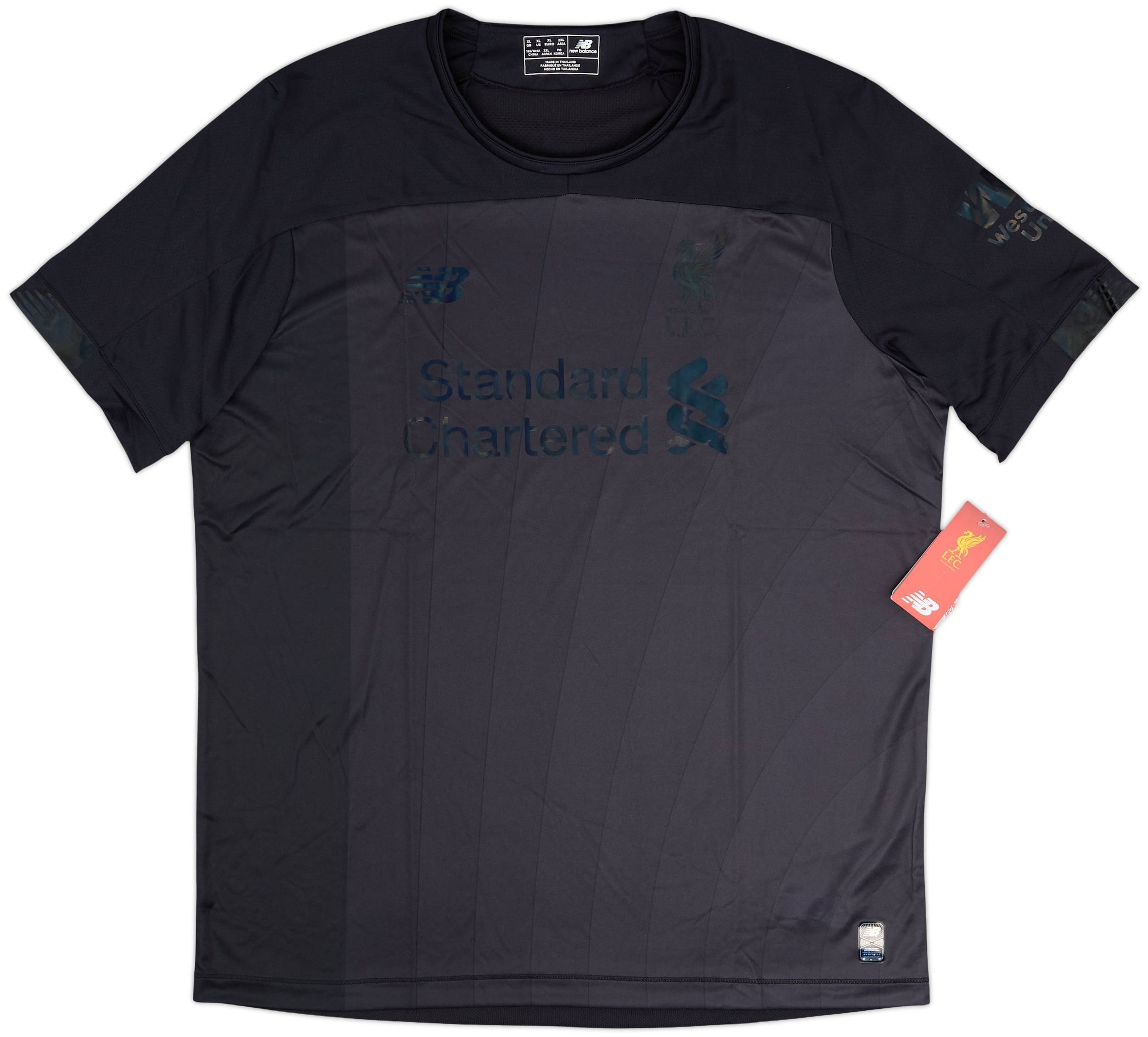 応援グッズ Liverpool Blackout 075f1423ba68.jpg?width=3840&