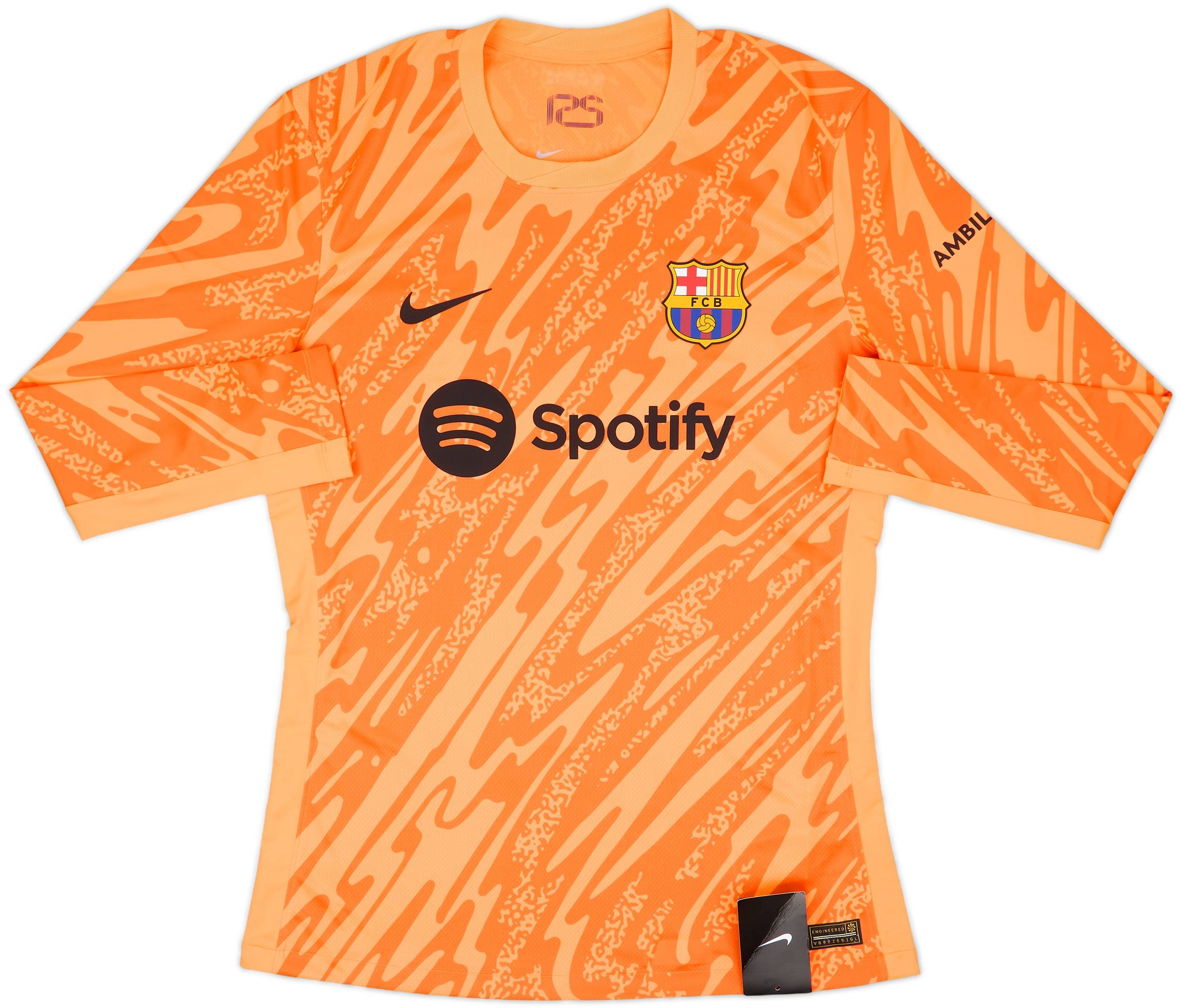 2024-25 Barcelona Authentic GK Shirt (L)