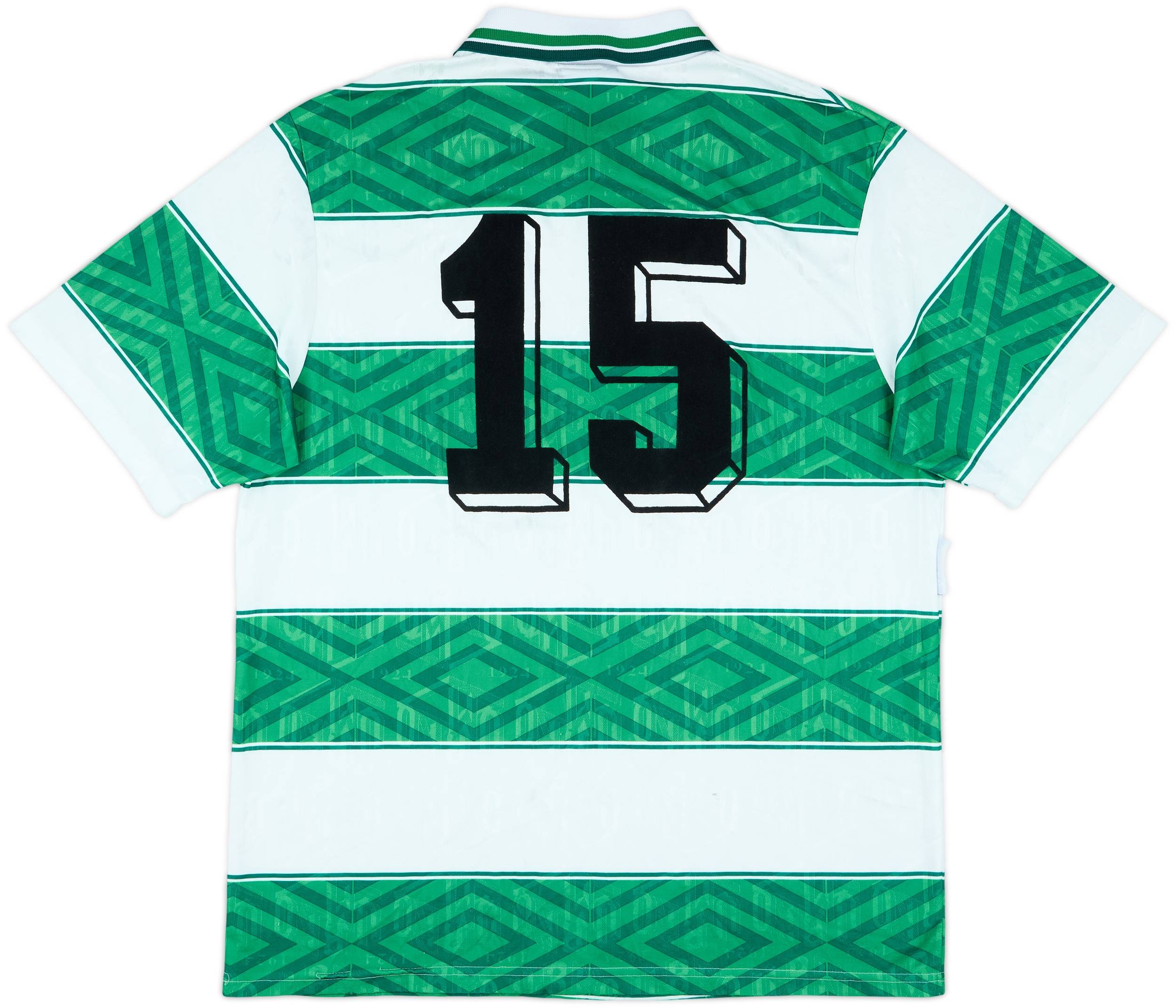 セルティックCeltic FC Umbro シャツ 緑 白のストライプ セルティックCeltic FC Umbro シャツ 緑 白のストライプ